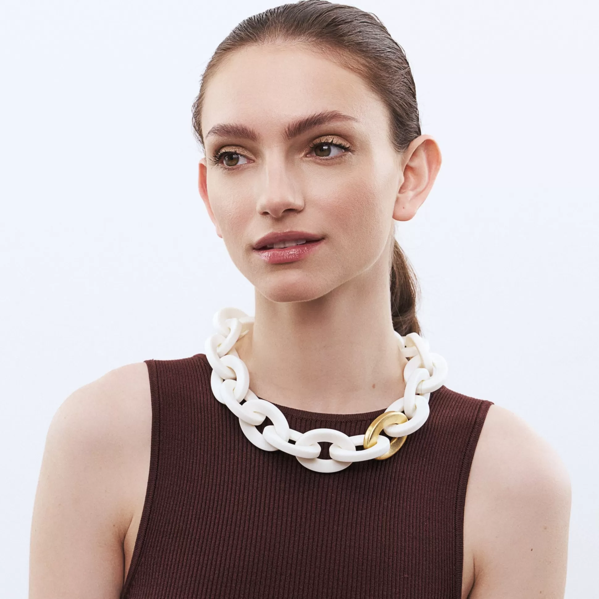 Vanessa Baroni Oval Necklace Short With Gold - Matt Off White* Chaines